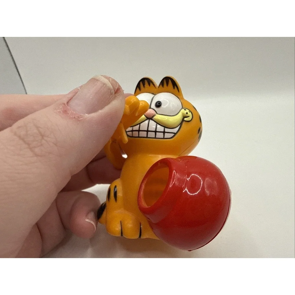 Vintage 1981 GARFIELD with a Cookie Jar 3 inch Figurine Superior Toy Co Candy